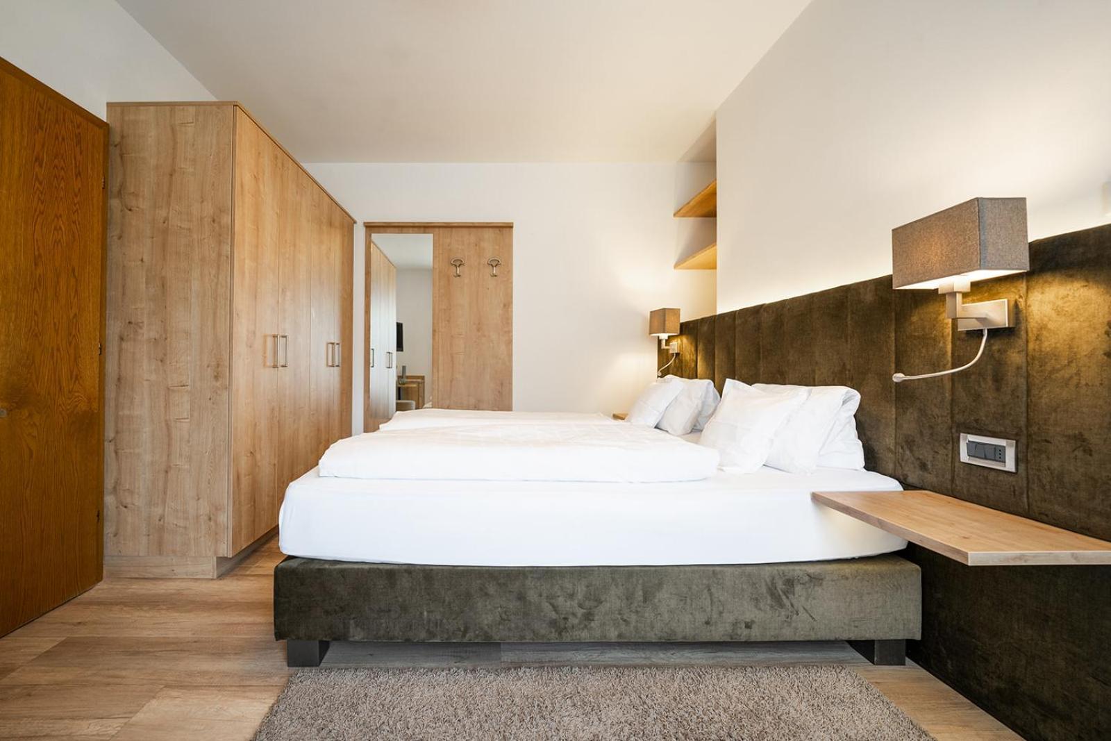 Hotel Brunnhofer ティローロ エクステリア 写真